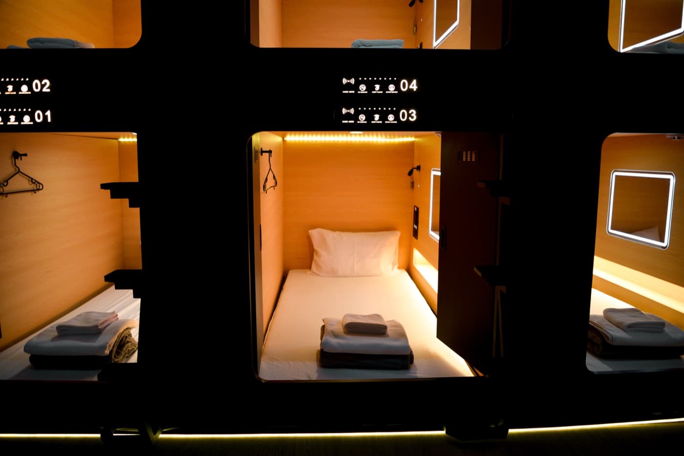 Ownly capsule floor, view 7