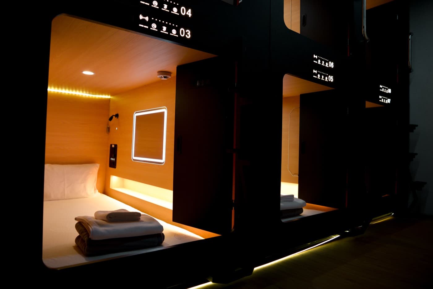 Ownly capsule floor, view 11